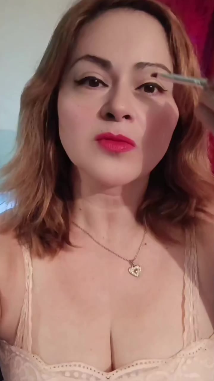 @bella