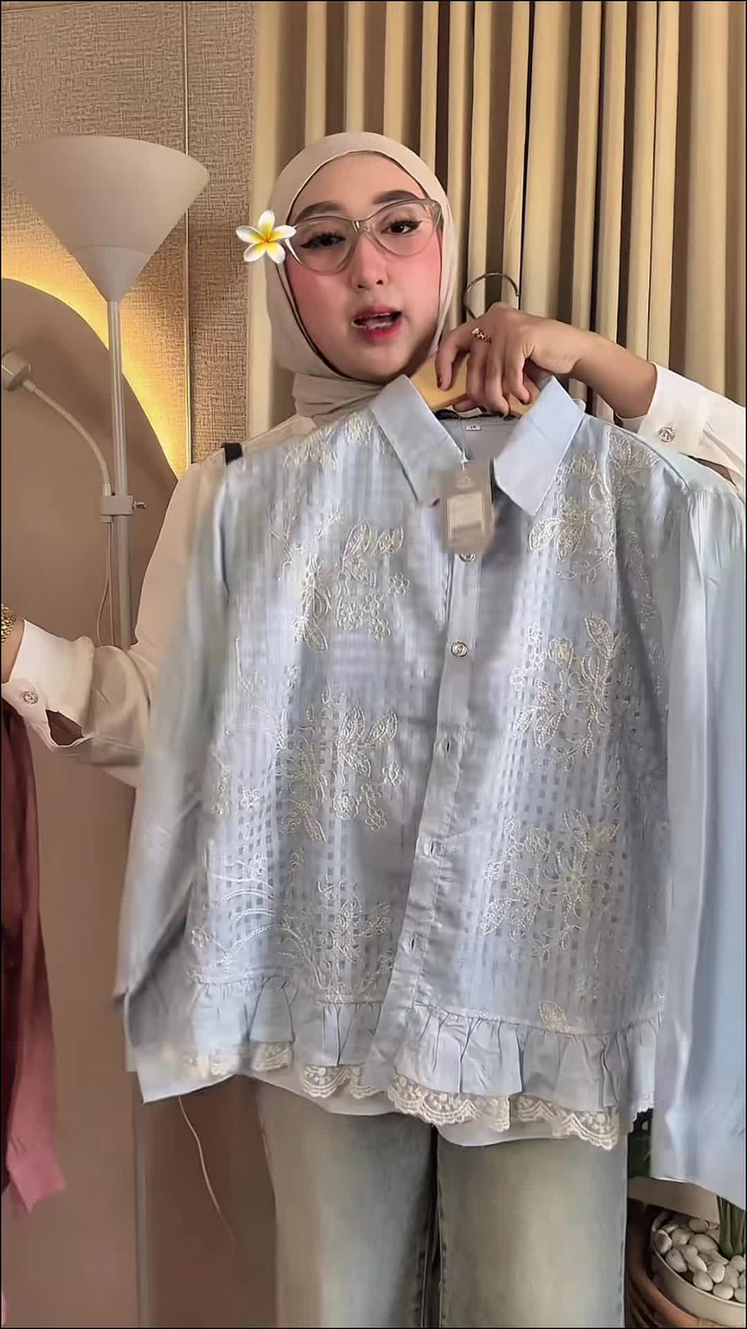 @nailakharisma4