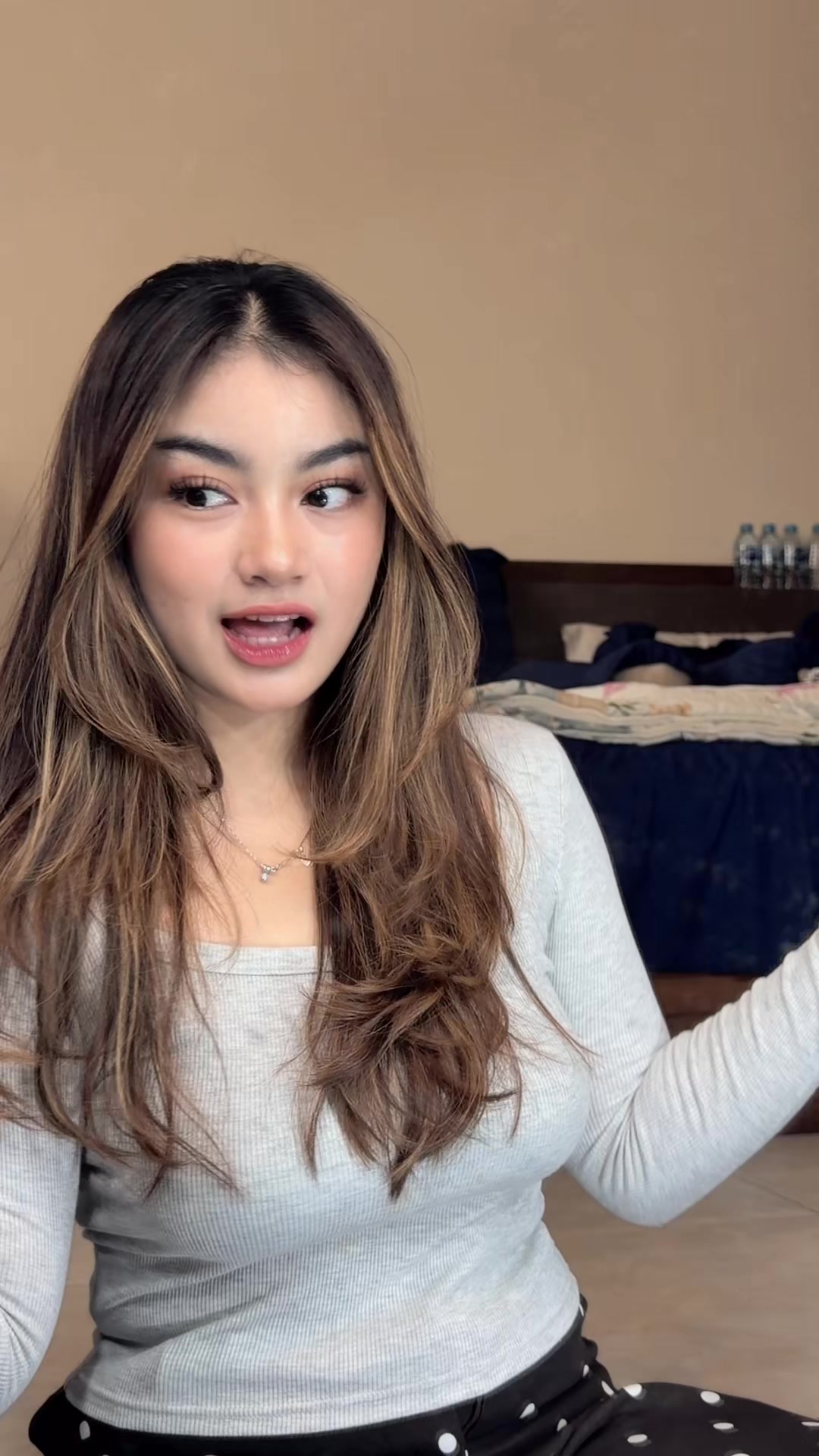 @Nadhieraa
