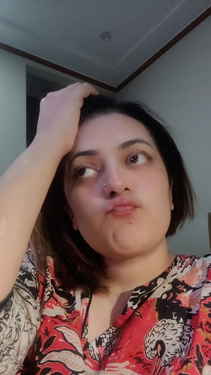 @Sadaf_Saeed
