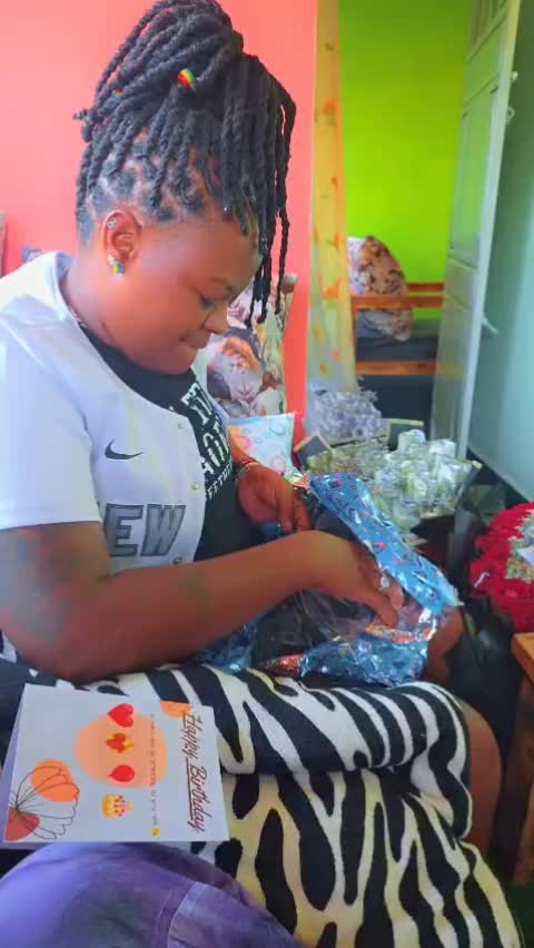 @Doshi quin🇰🇪🏳️🌈