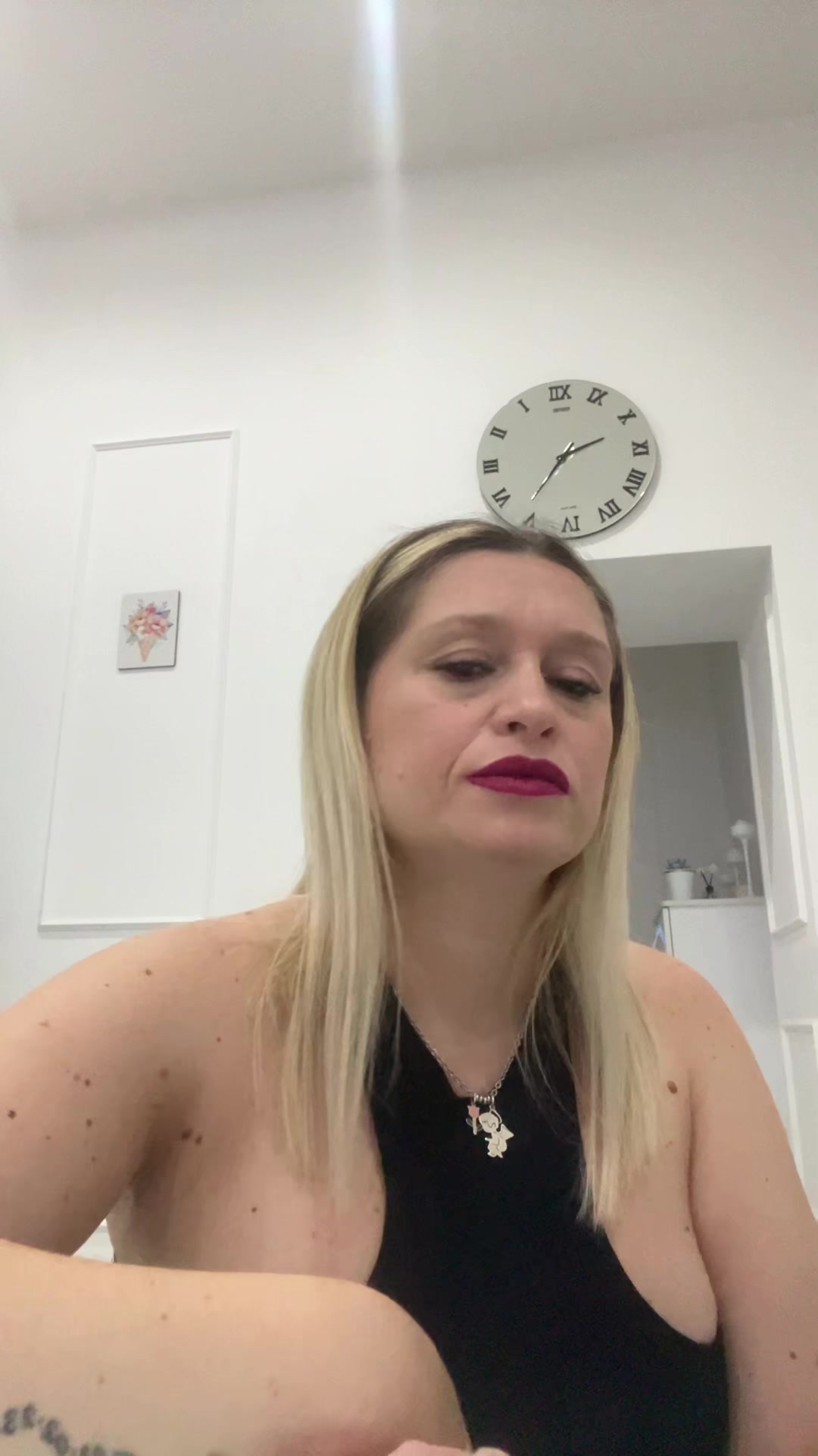 @Rosy_989