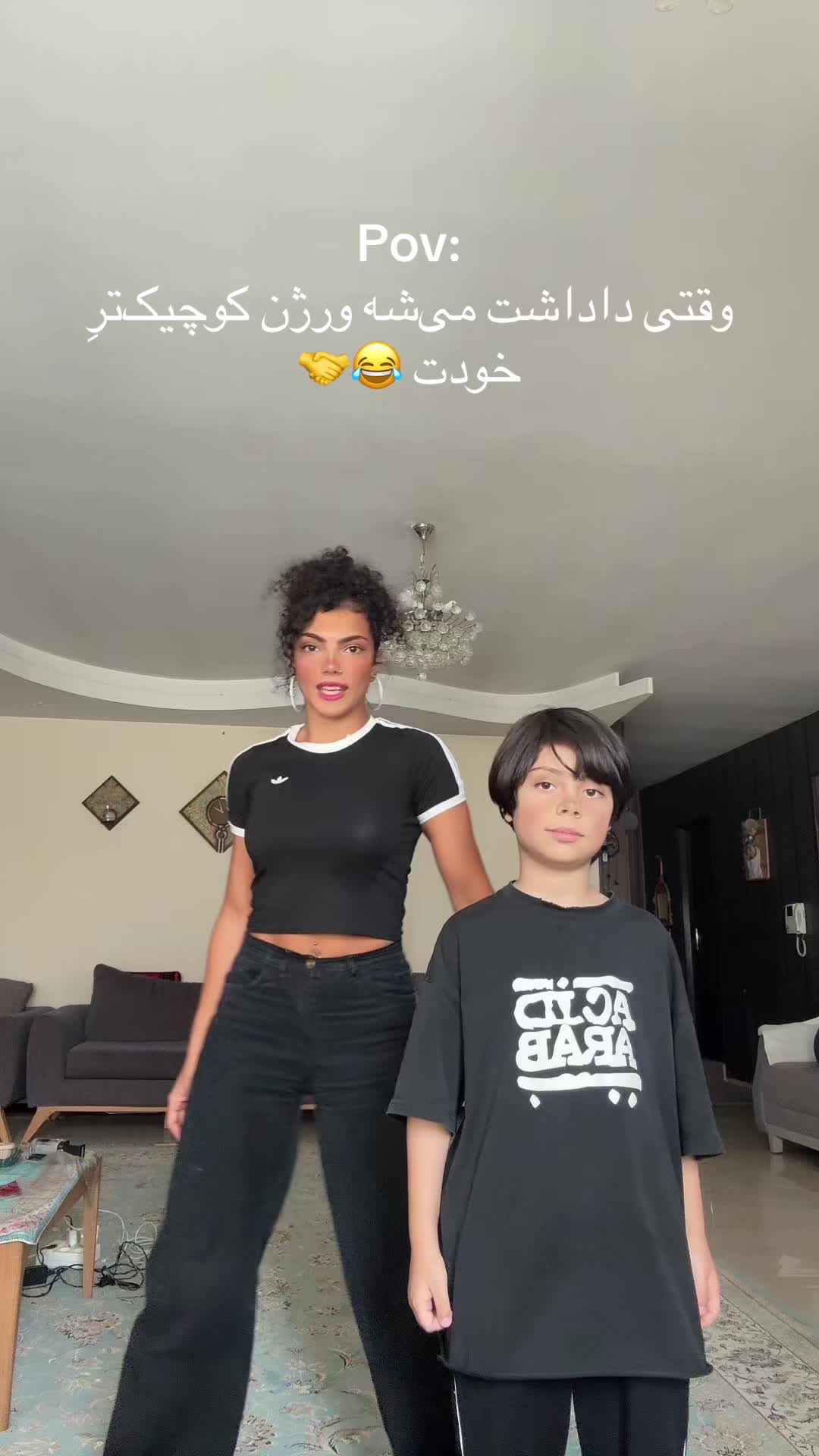 @Curlymwll