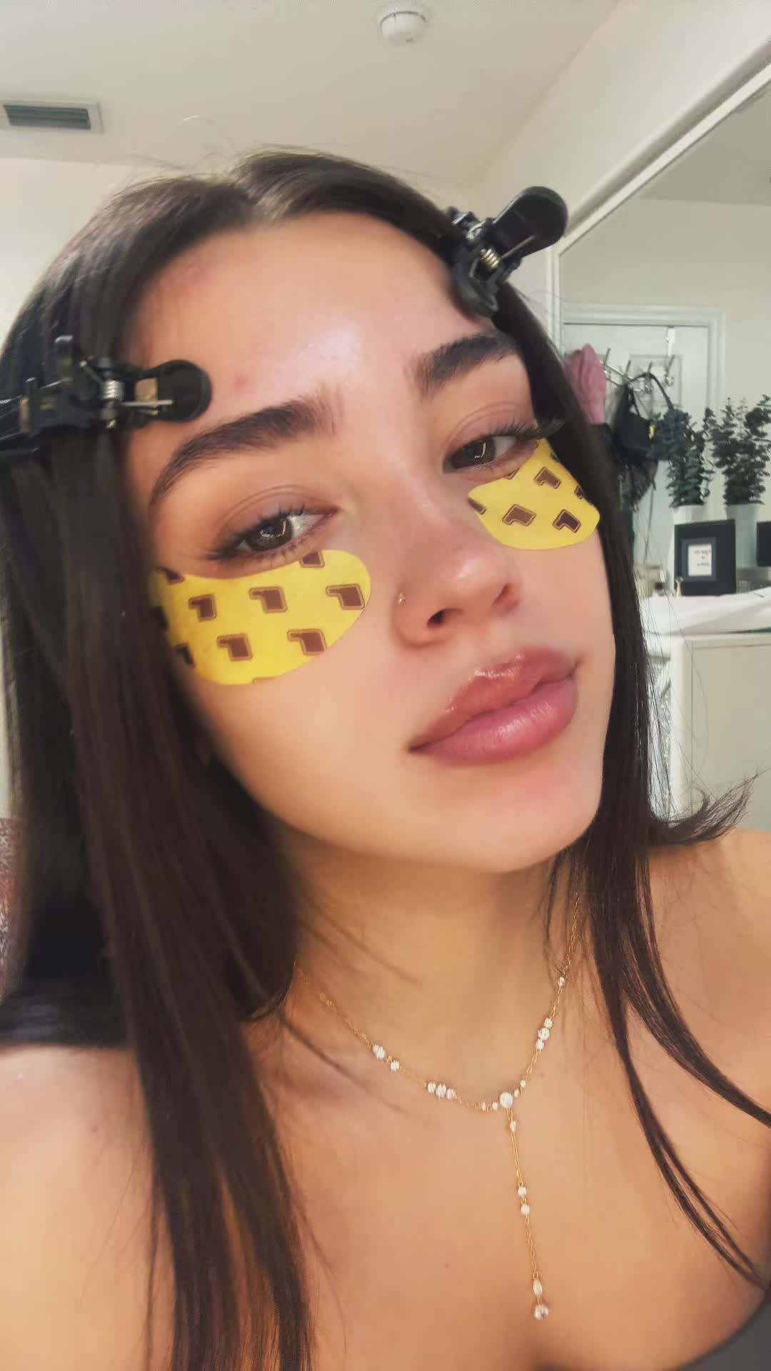 @mela