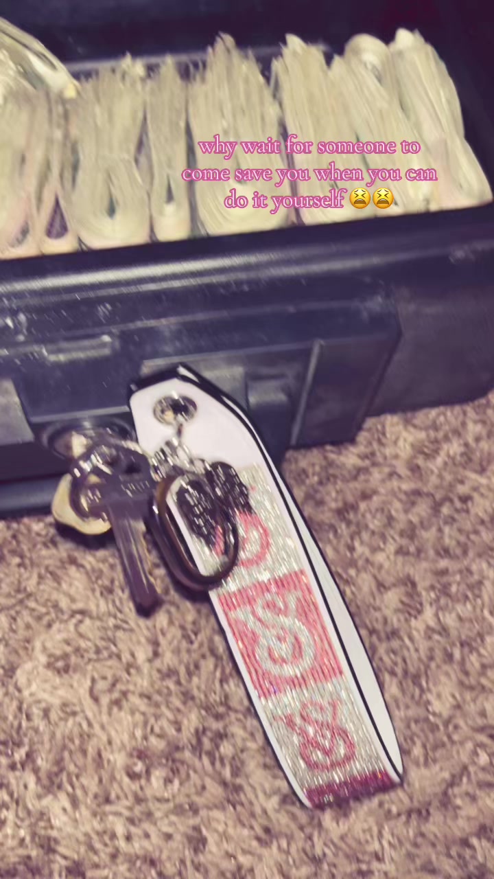 @𝐤ꨄ
