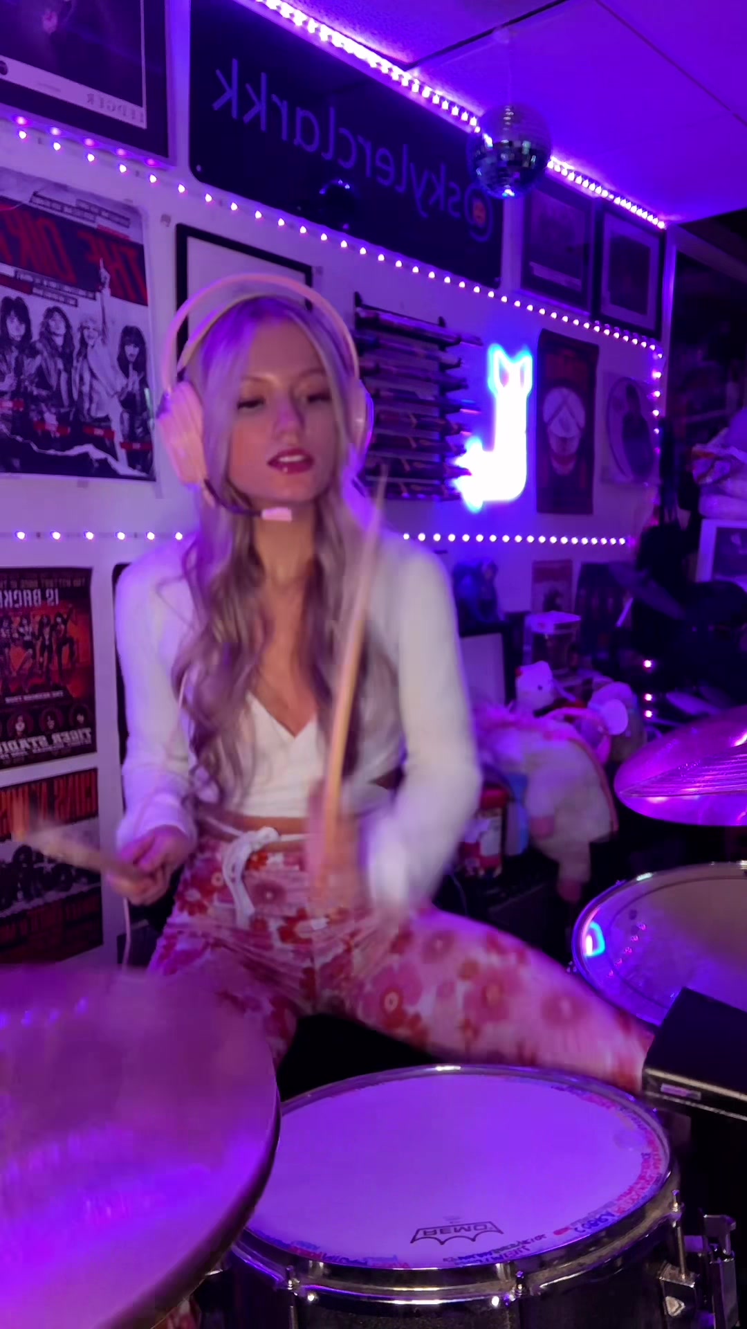 @skyler🥁