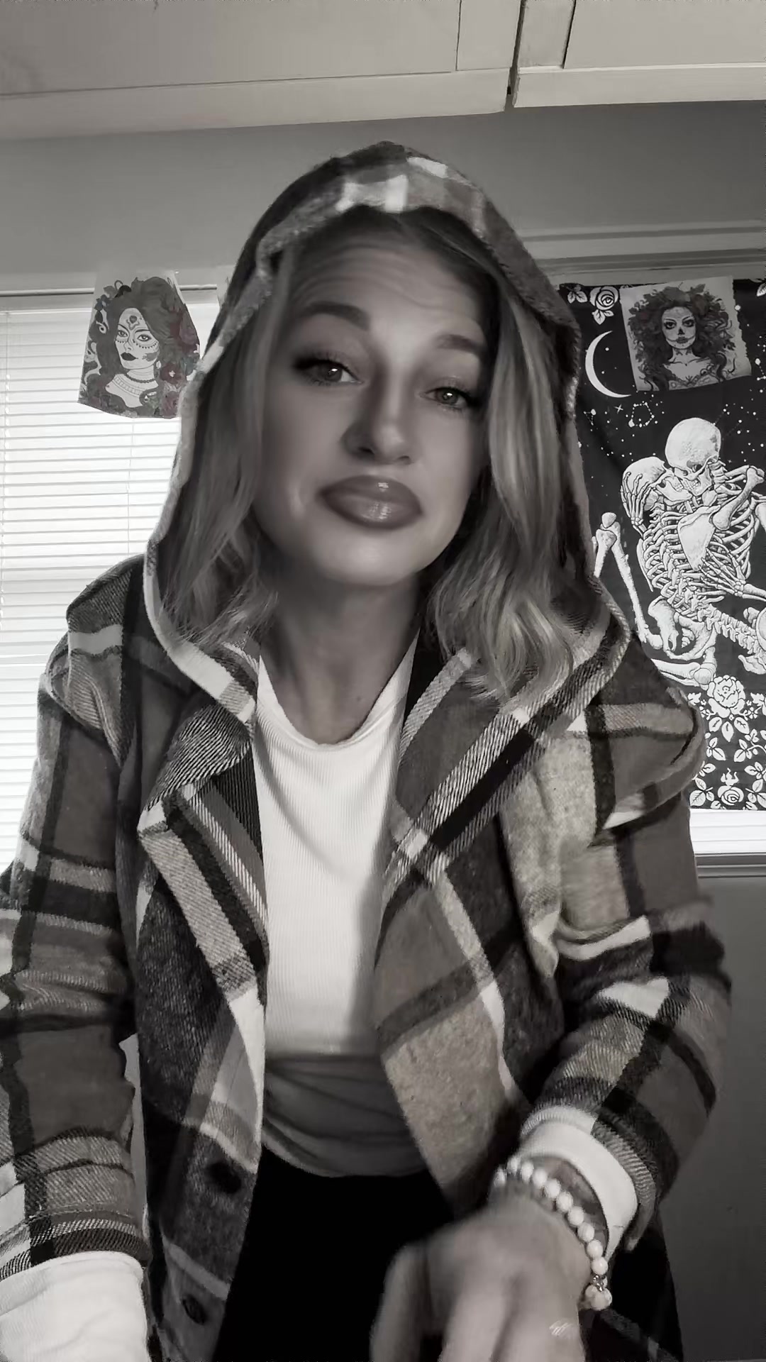 @Thickerthenasnickers