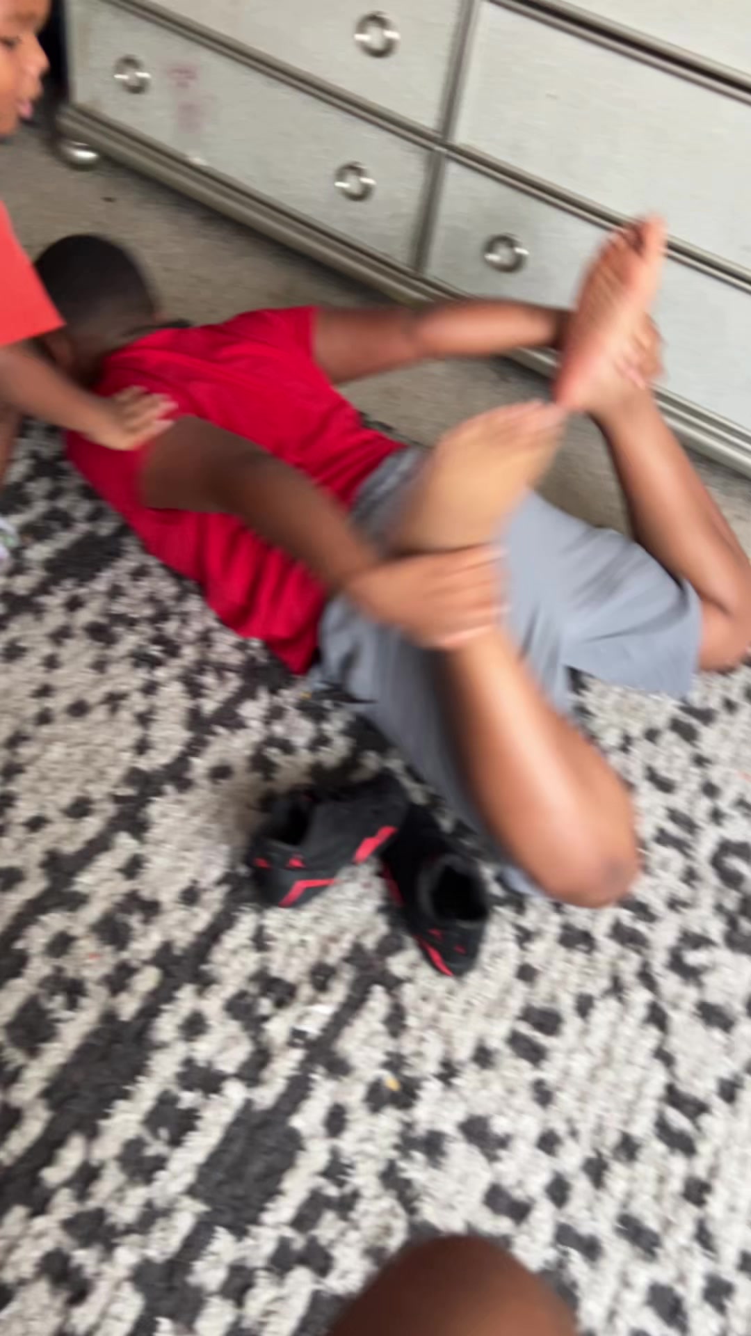 @legsdontmatch