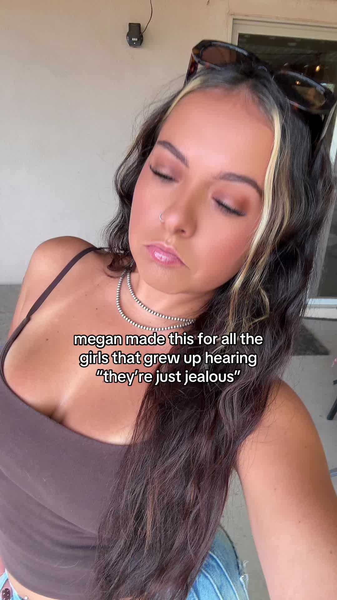 @pikivids_