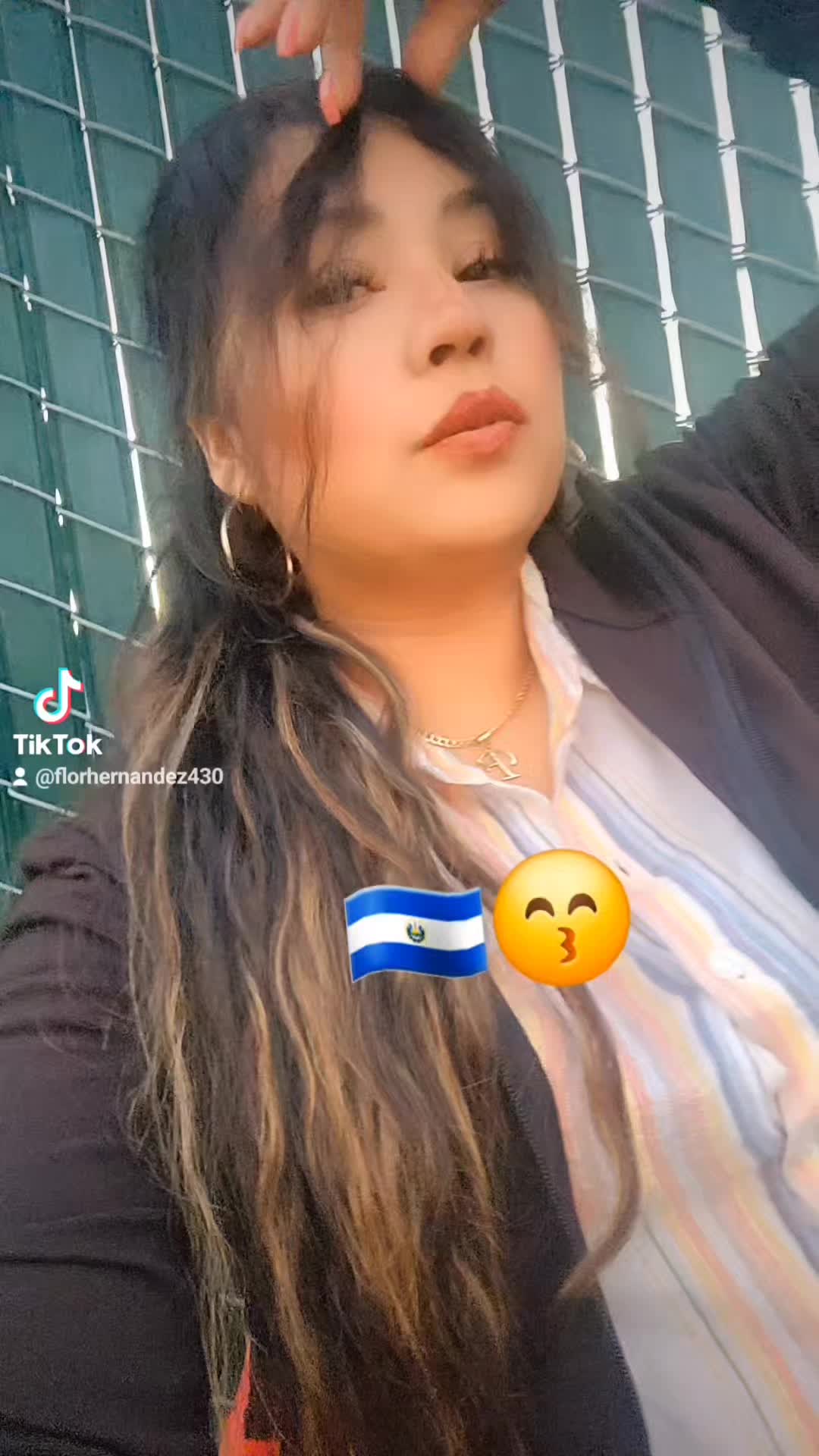 @❤️la salvadore&ntilde;a 🇸🇻🥀🥂