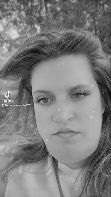 @💔Chelsea Marie 😈