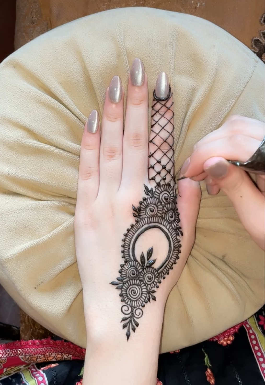 @Henna by Laraib Faisalabad🥀🔥