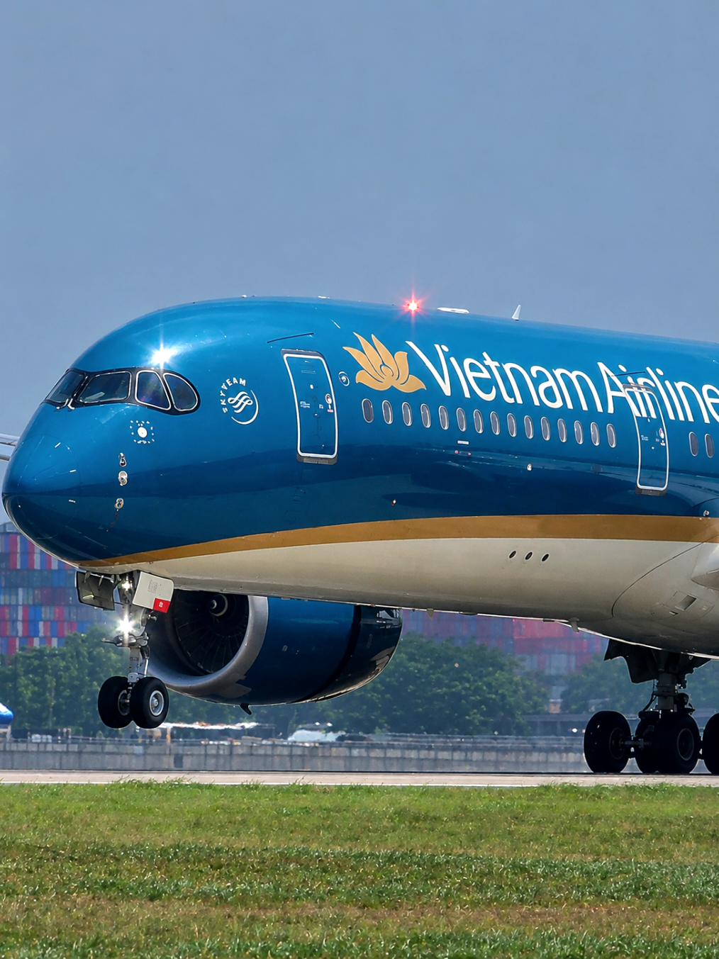 @Cảnh Hưng 🛩 🇻🇳