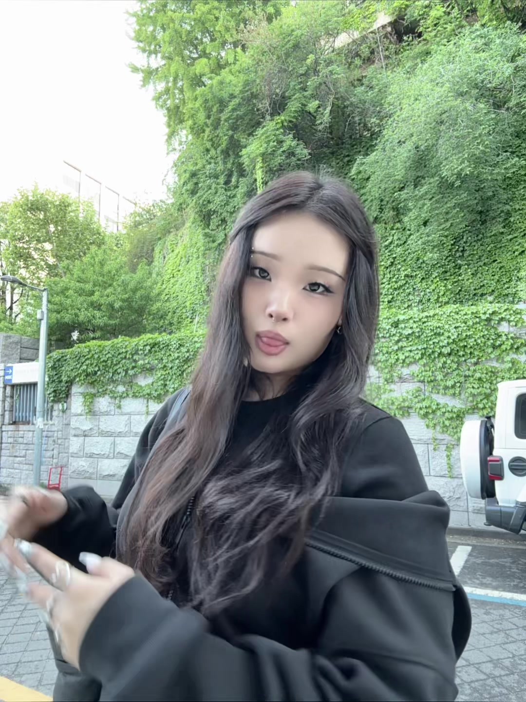 @nana