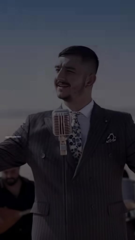 @👑özgürkaplansevenleri👑