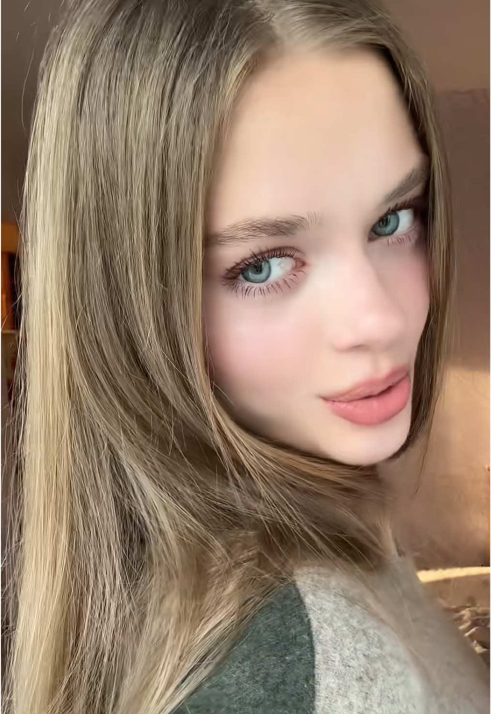 @Євеліна