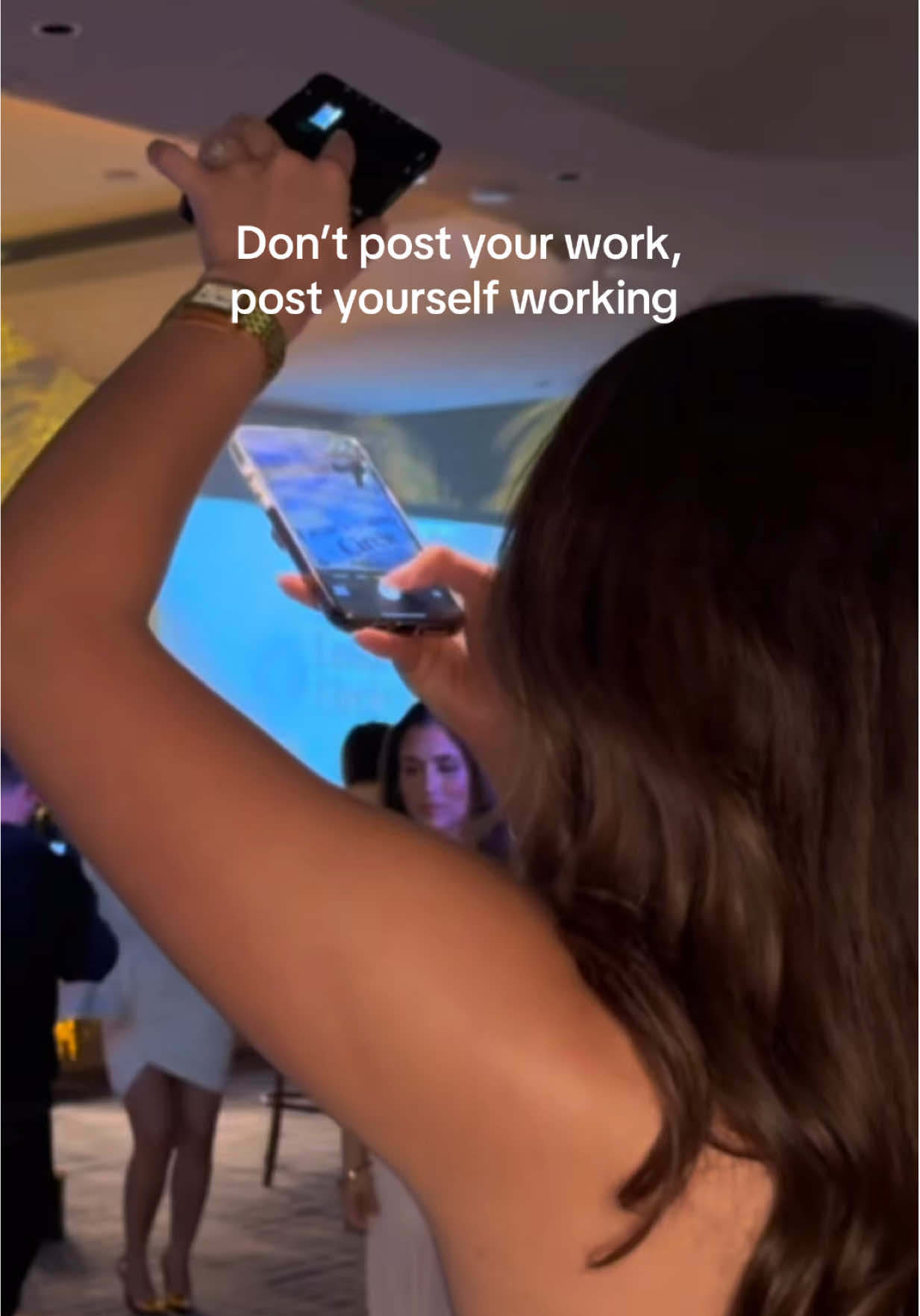 @Valentina Amaya