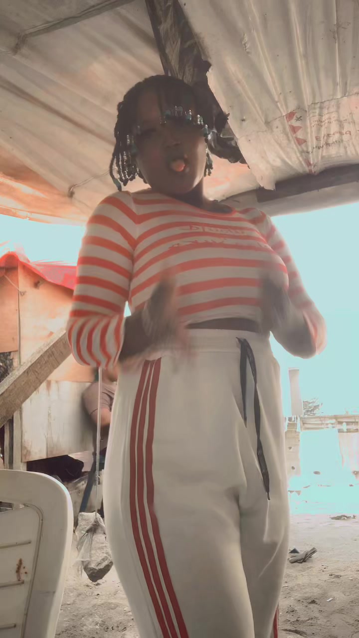 @Anikeade💕💕🥹