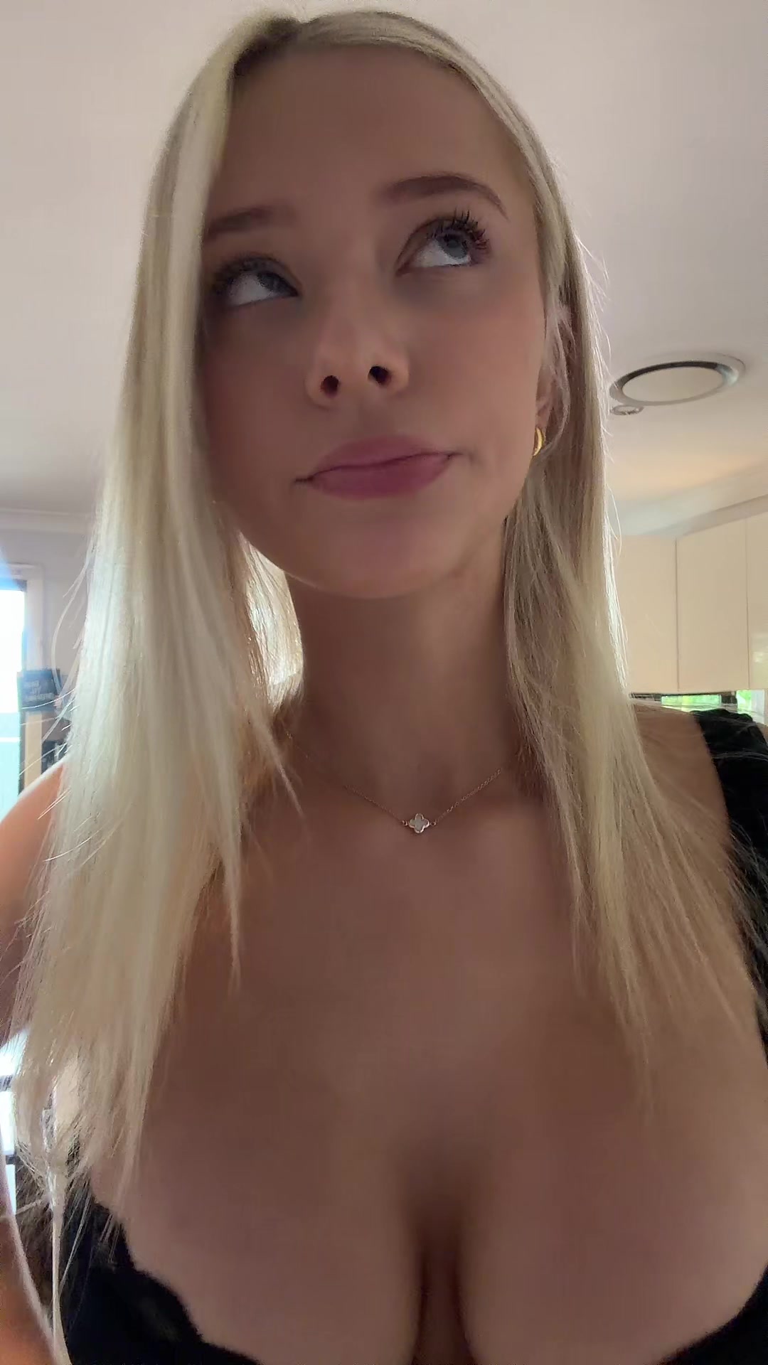 @notyallahsteph