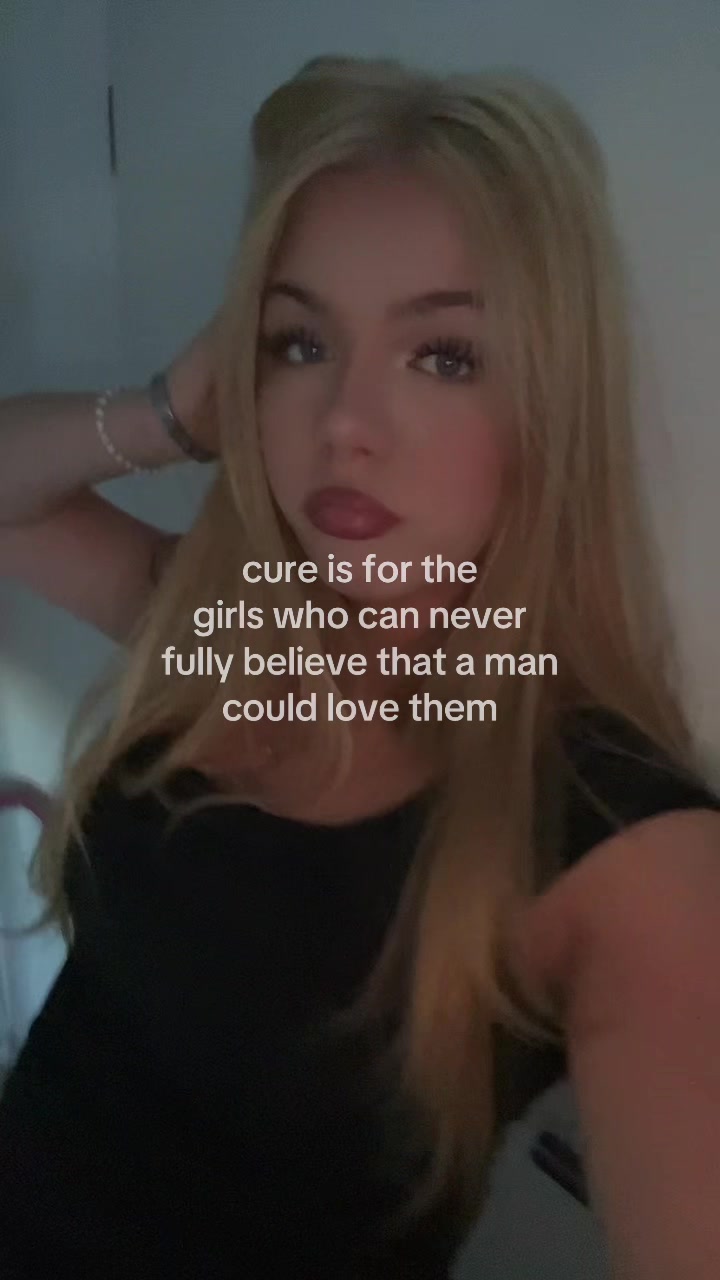 @𝓯𝓵𝓸𝓻𝓮𝓷𝓽𝓲𝓷𝓮