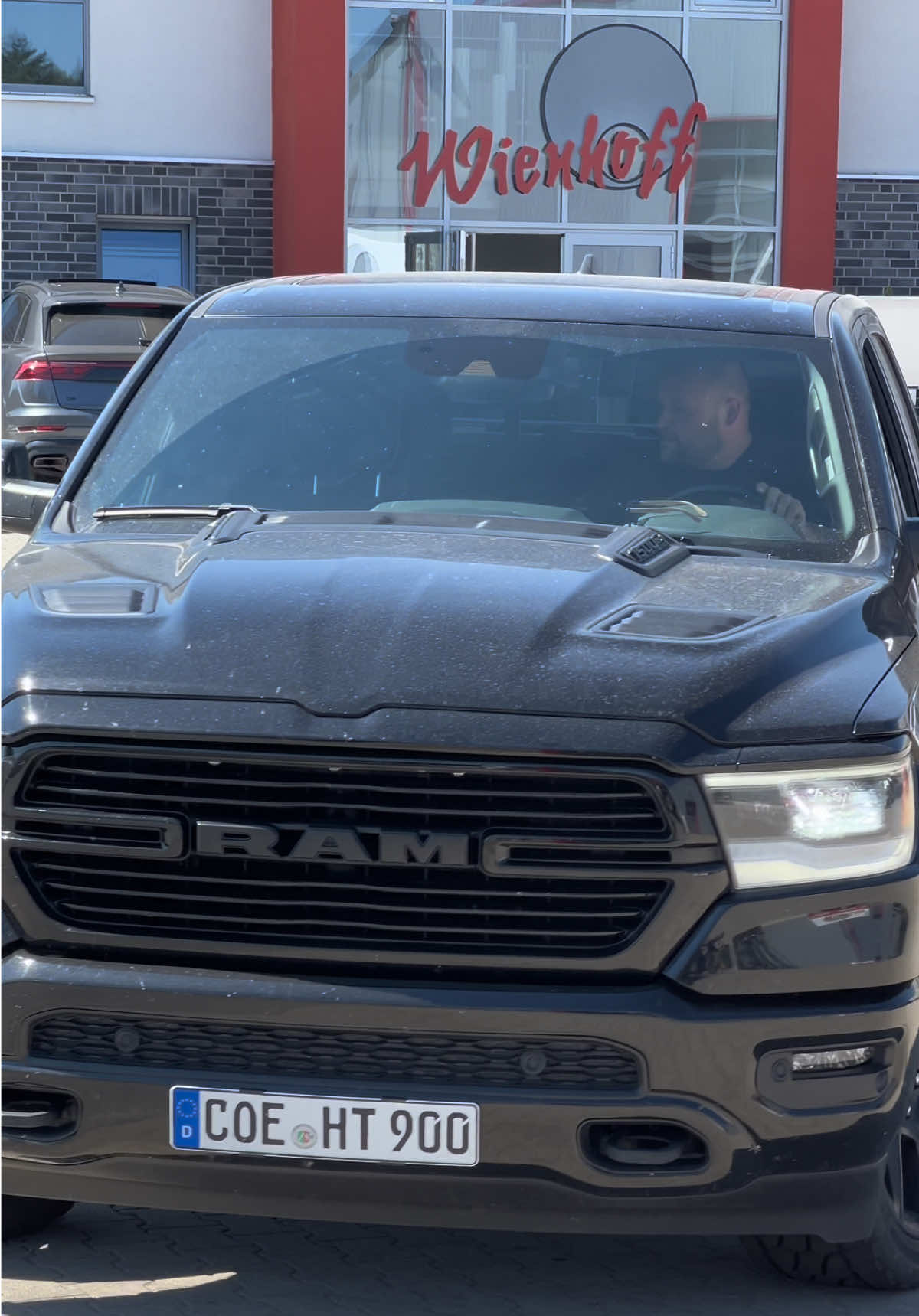 @Wienhoff