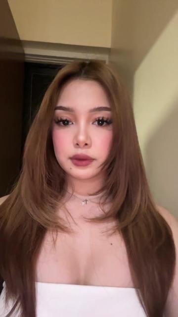 @𝒴 .