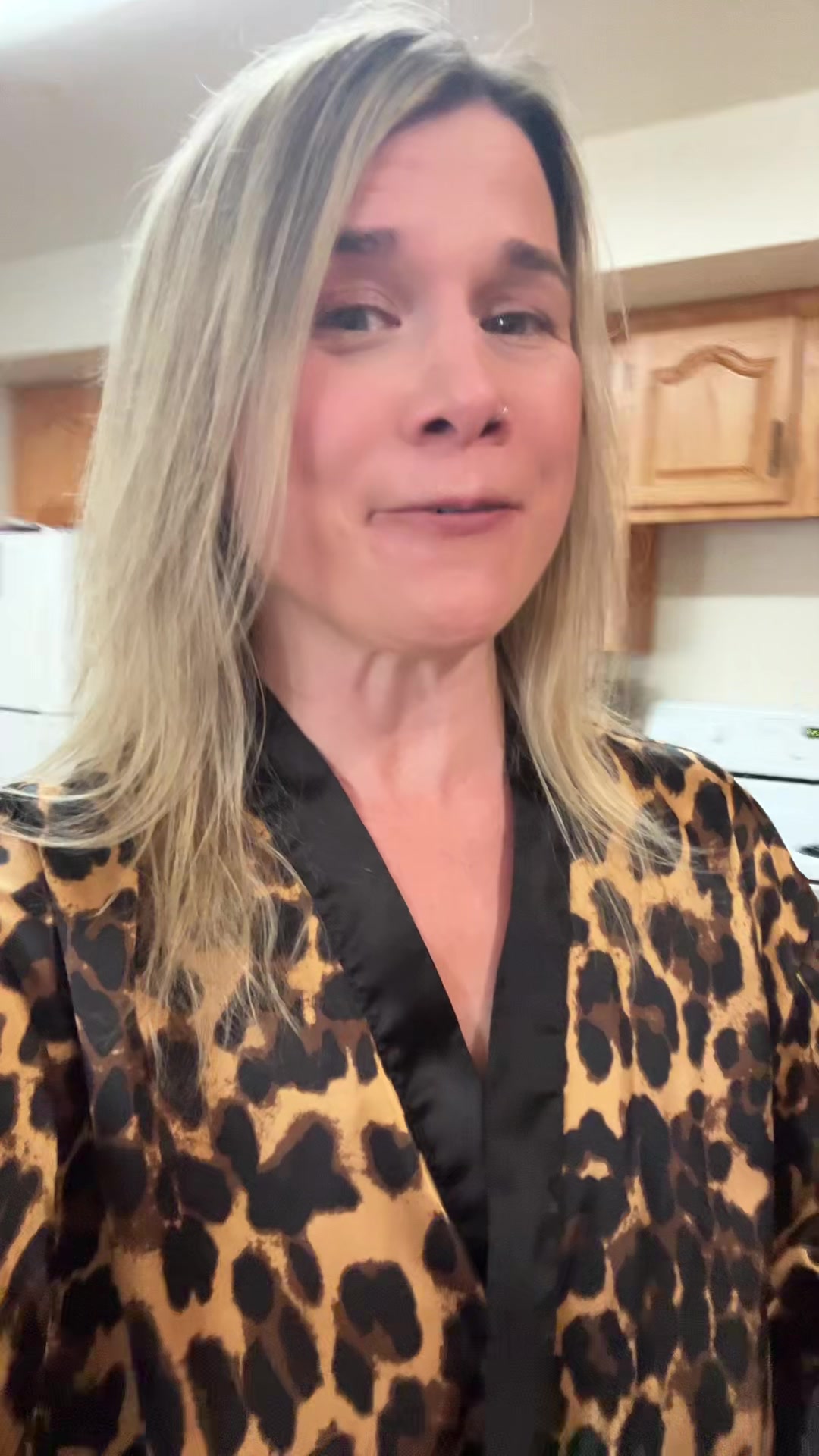 @Hotmomvibes