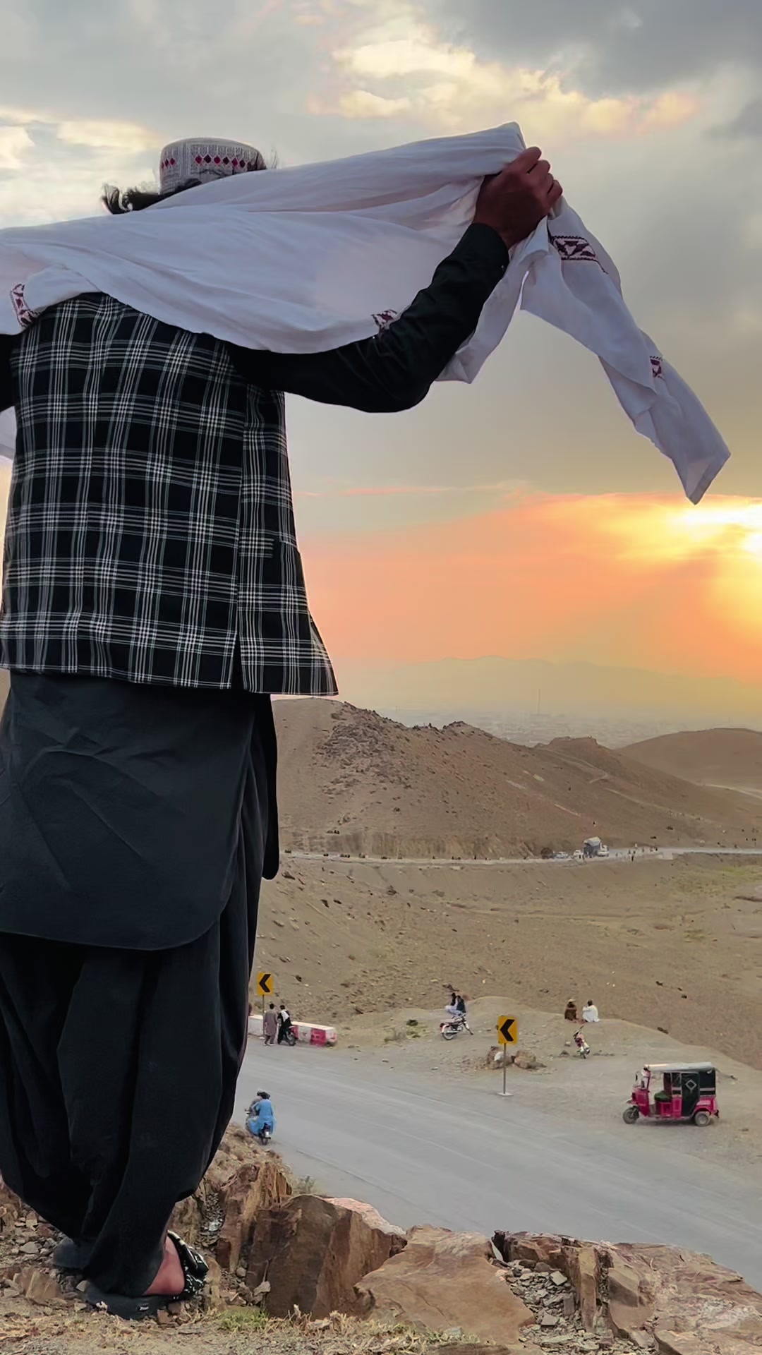 @꧁🇦🇫𝒦𝒽𝒶𝓃 𝐻𝒶𝓆yar🇦🇫꧂