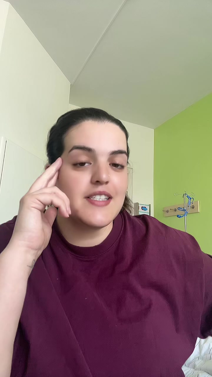 @Sabrina🧿