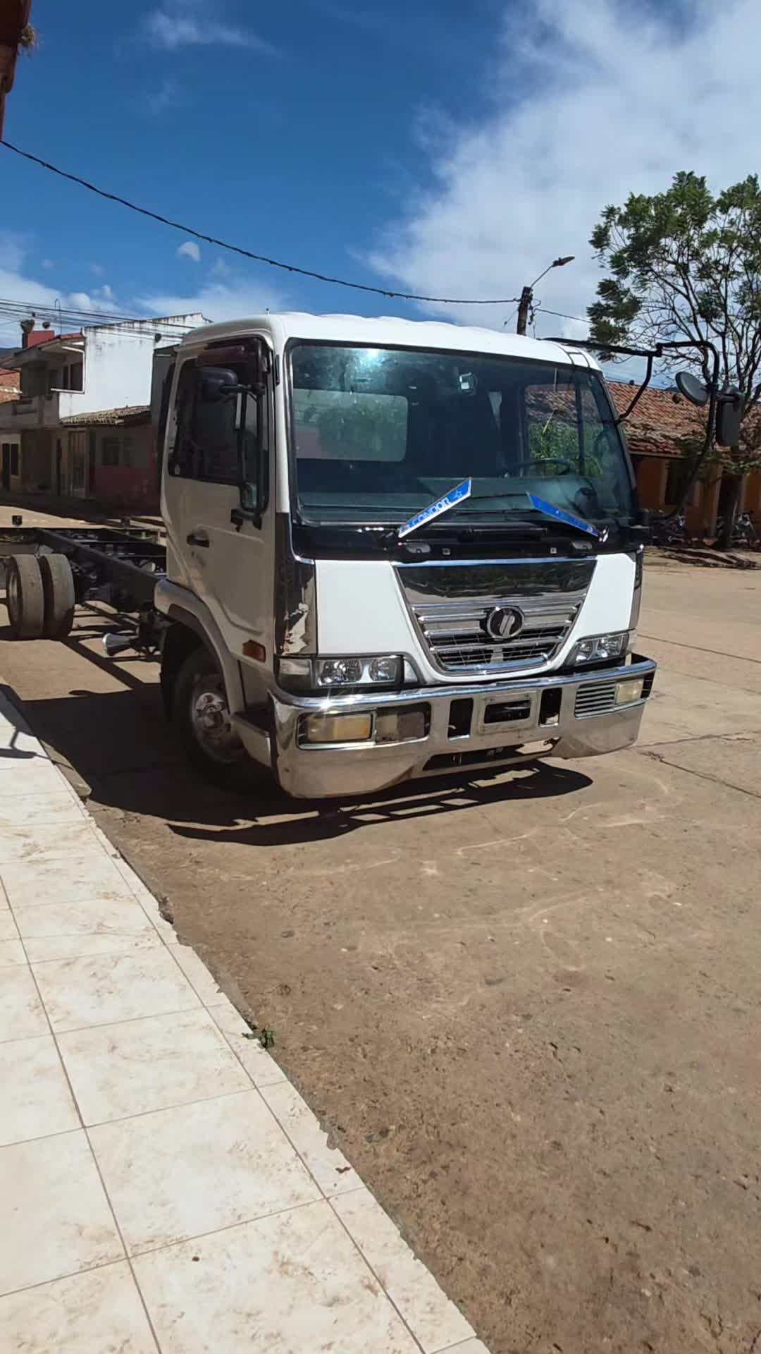 @ivancito alvarez 🚛 UD TRUCK💎