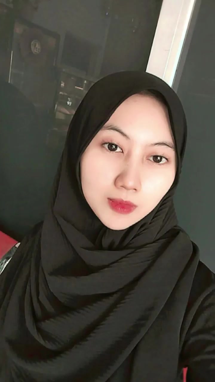 @Syahnaz,,