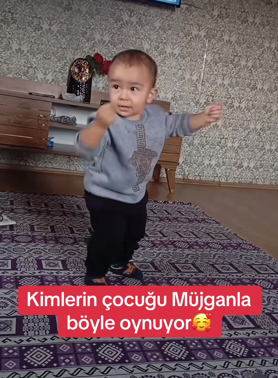 @Aylin Demir Fanları