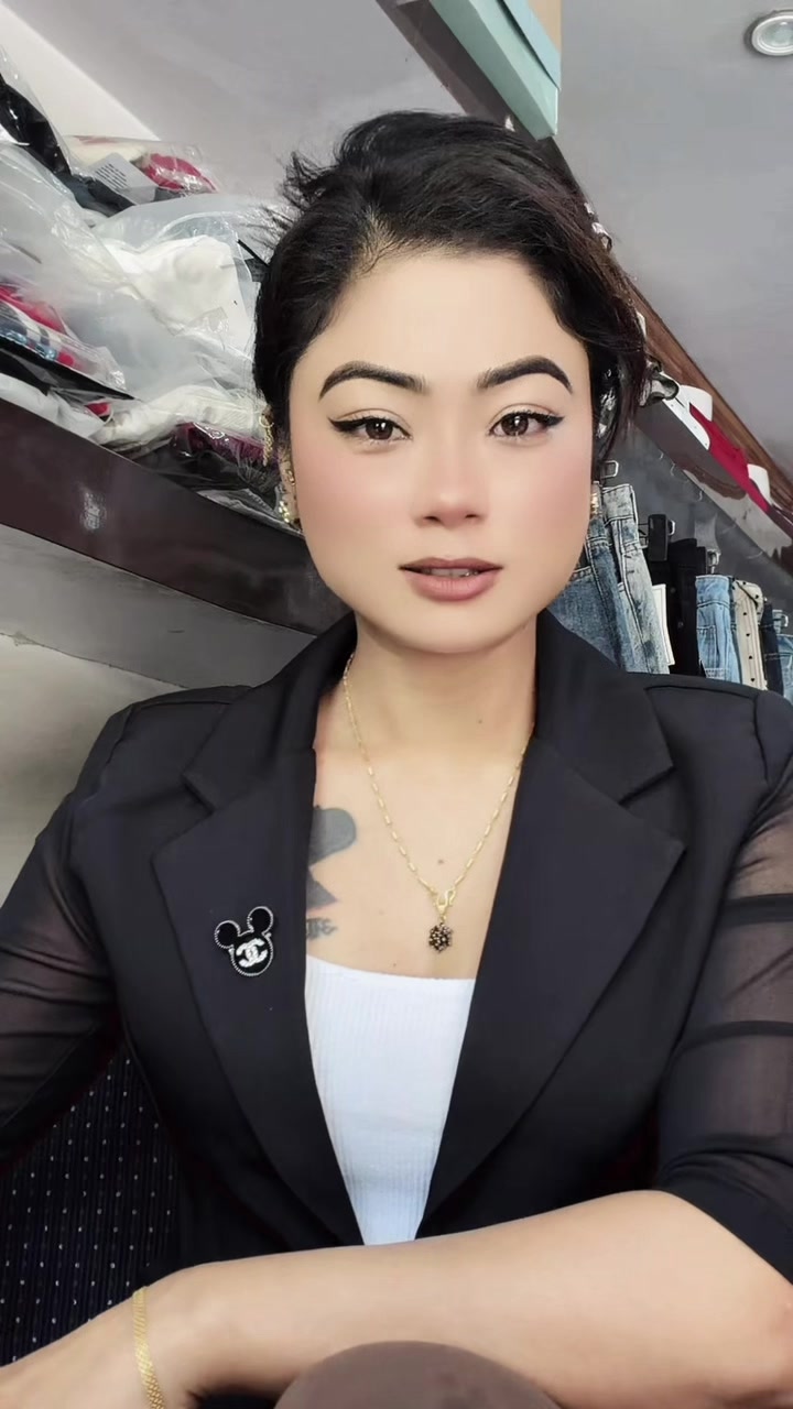 @𝐂𝐡𝐚𝐡𝐚𝐧𝐚 𝐒𝐭𝐡𝐚🇳🇵