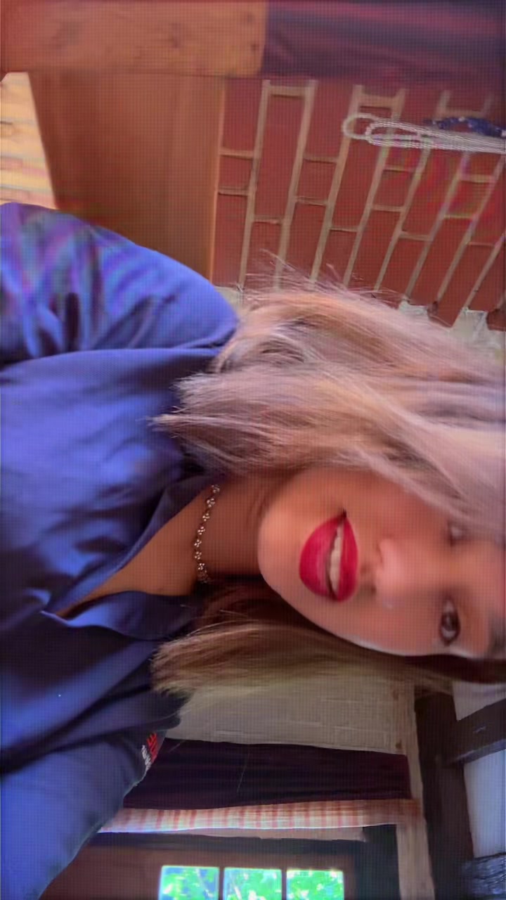 @Kamelia75
