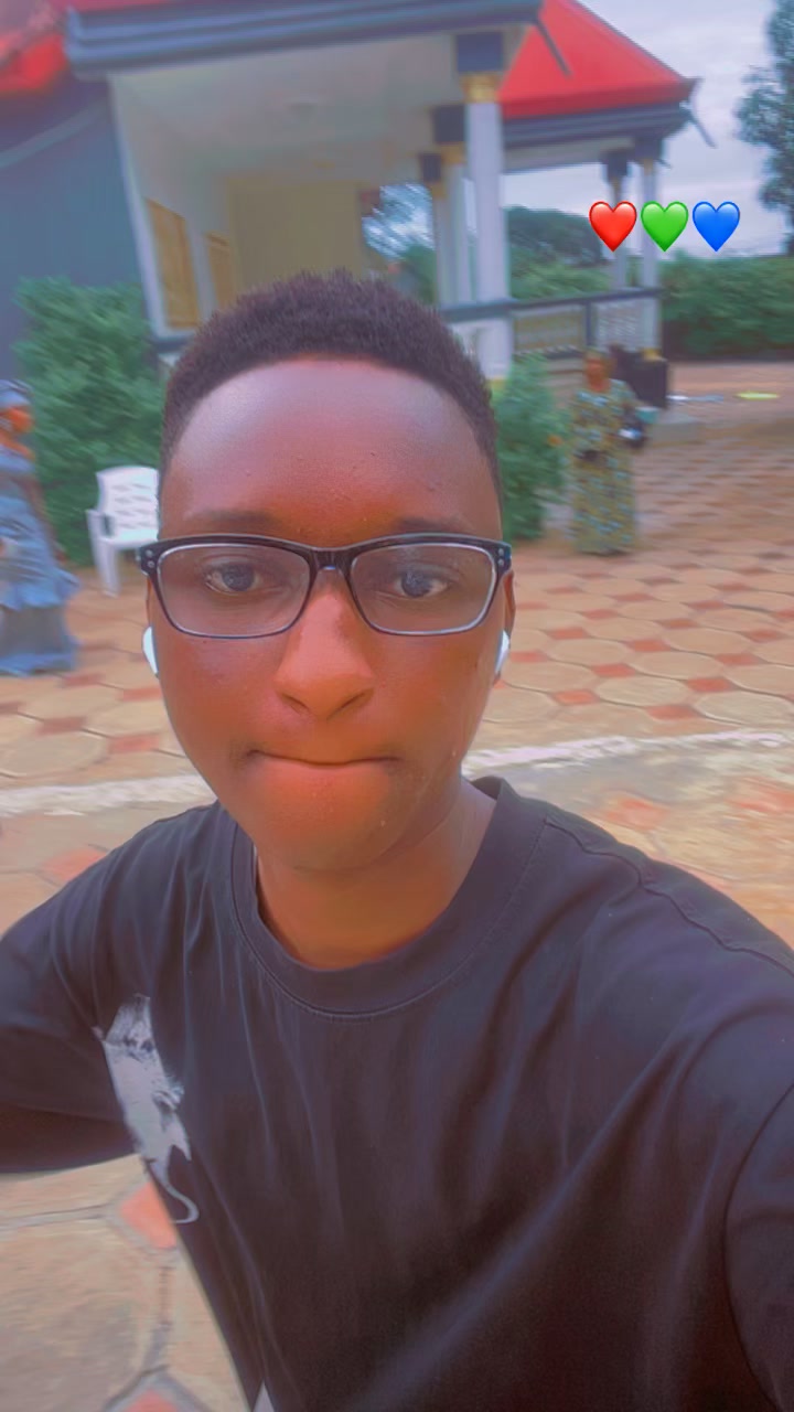 @Wizi Wôdô