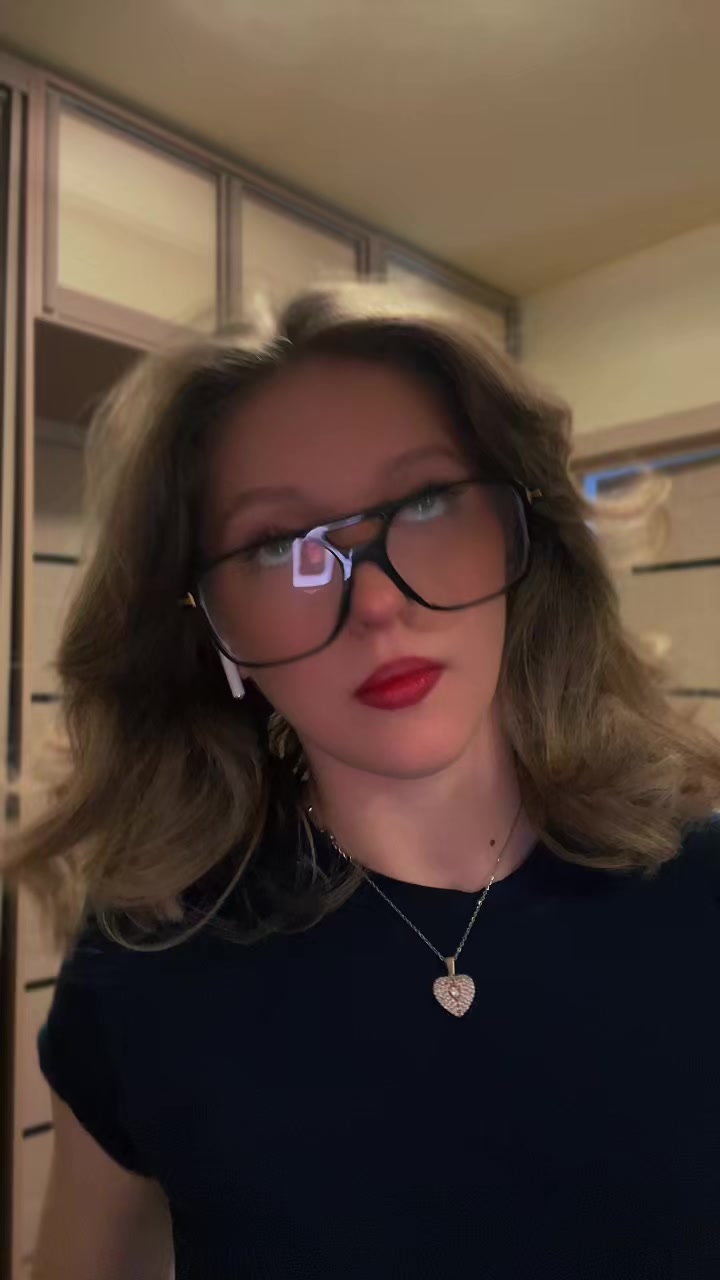 @𝓐𝓵𝓮𝓴𝓼𝓪𝓷𝓭𝓻𝓪