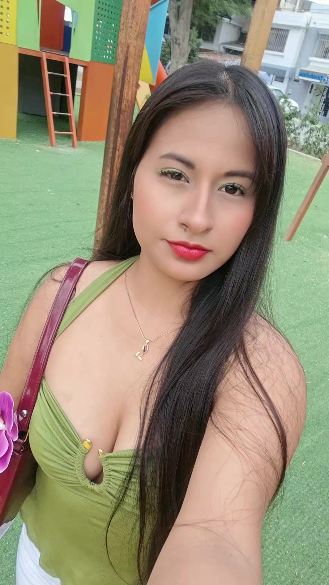 @🦋A'naly Chuquihuanga🥰🍒😘