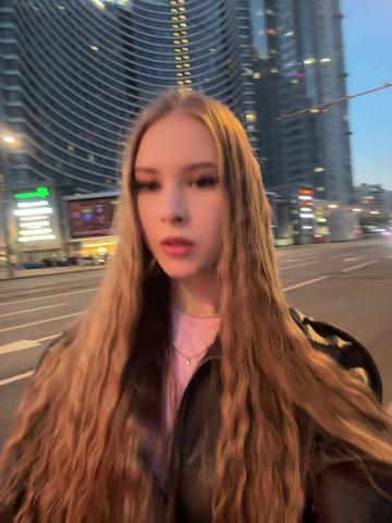 @violaa.axx