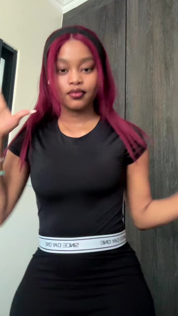 @𝑩 𝑹 𝑬 𝑬