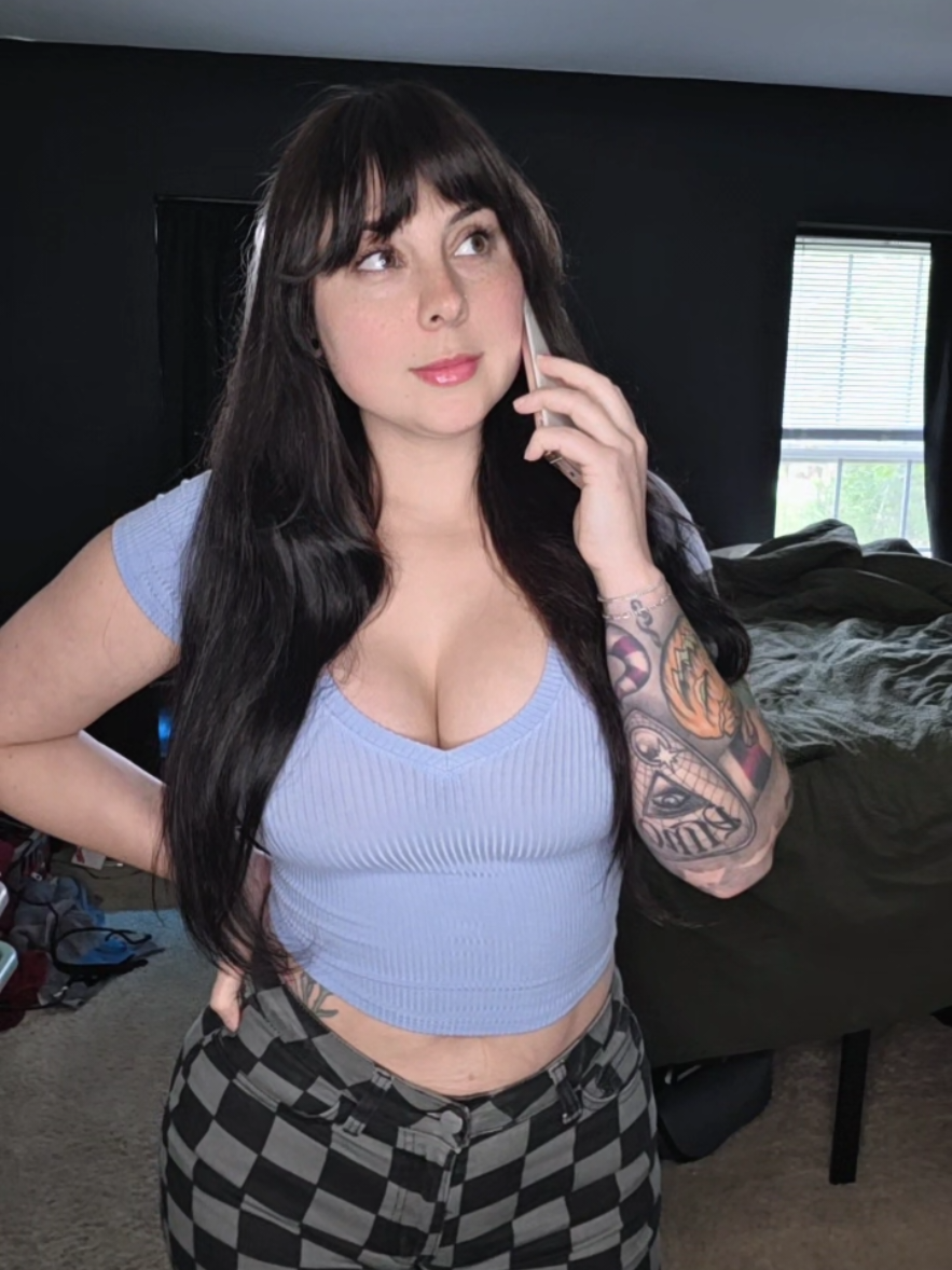 @YourVirtualSnuggles