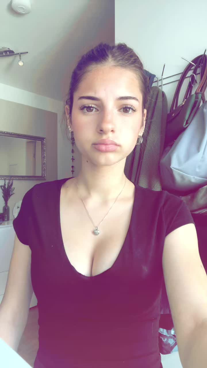 @𝐌𝐚𝐫𝐢𝐞-𝐒𝐨𝐩𝐡𝐢𝐞