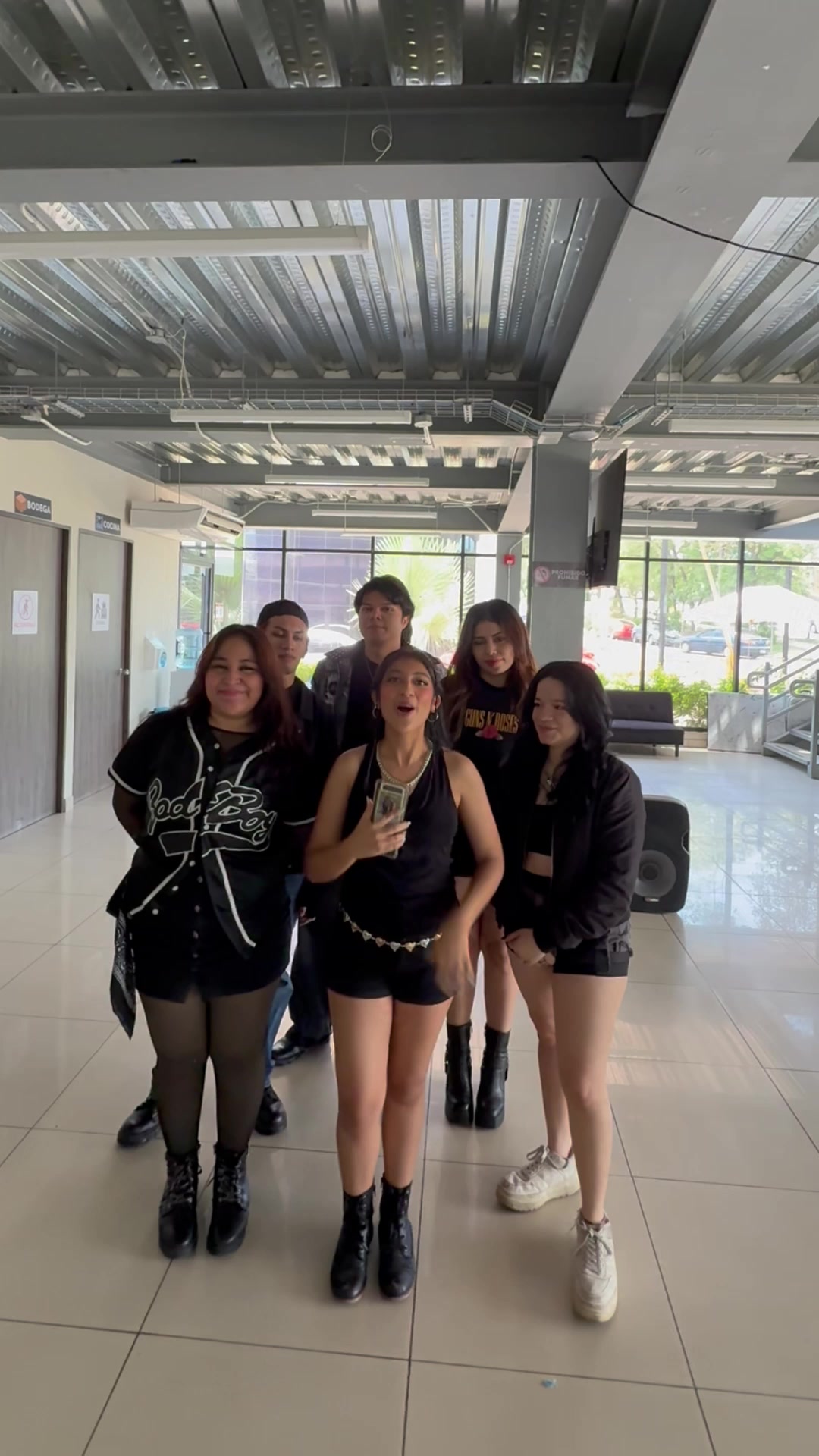 @academiadeartesdm