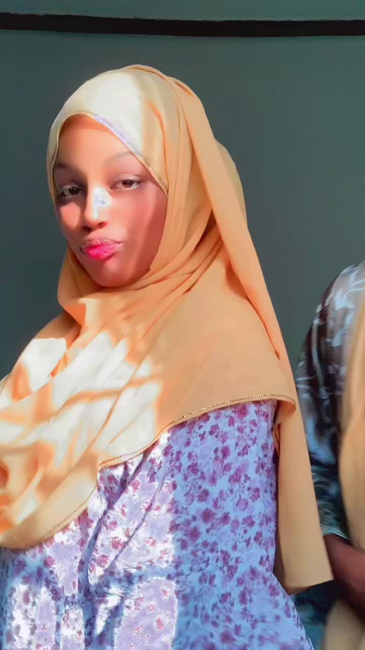 @Khay1234