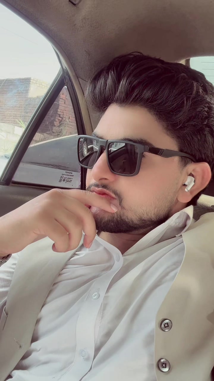 @its ___ Aizazu 🤨