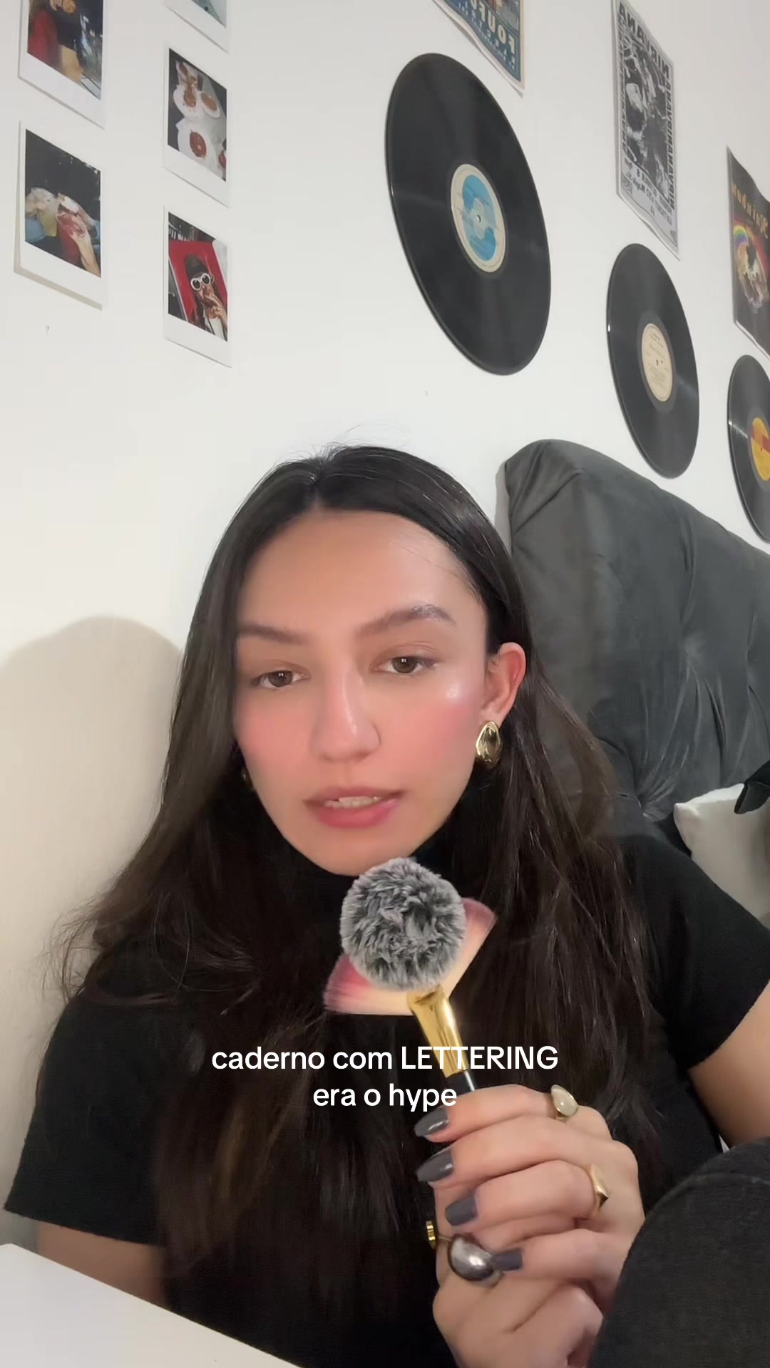 @laura