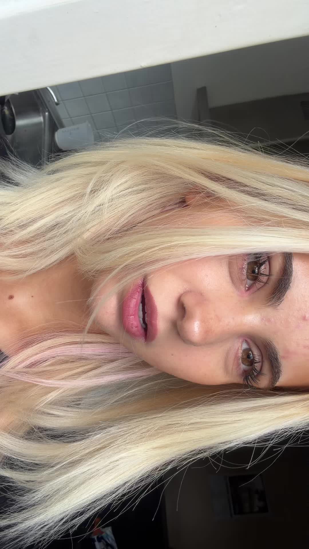 @anna