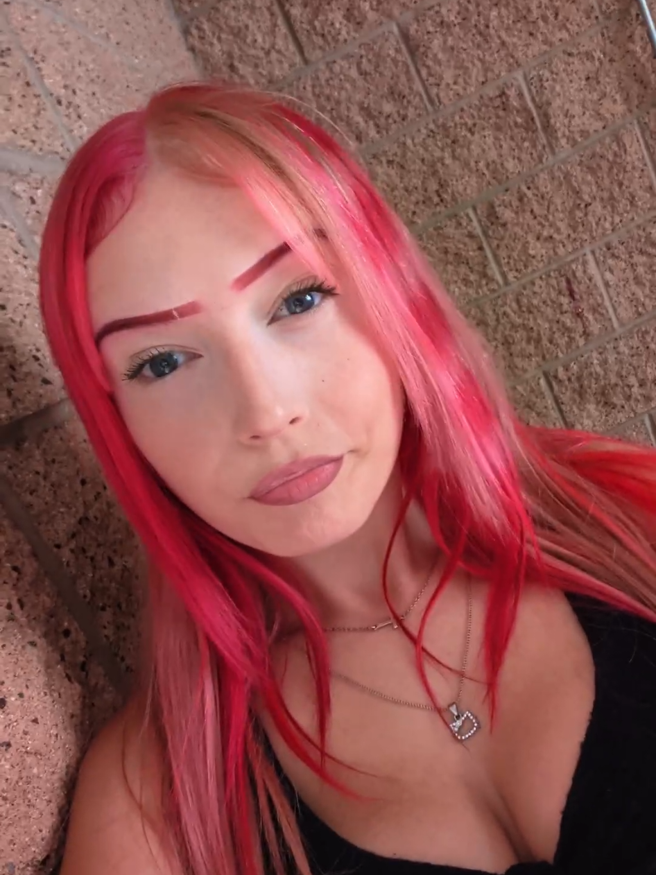 @rileyy