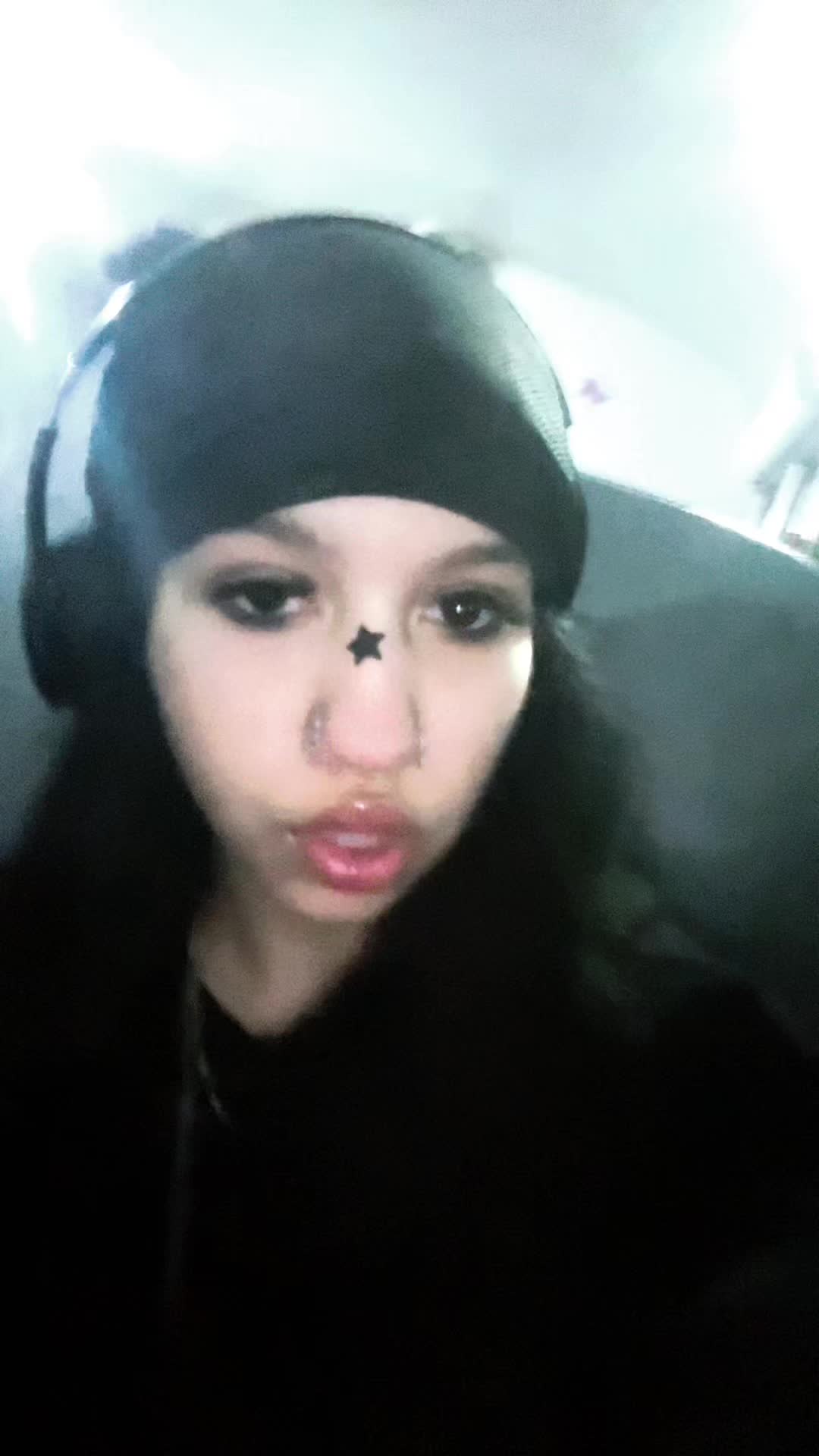 @🧿