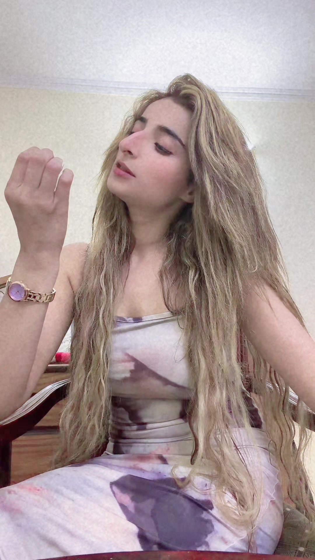 @sara khan