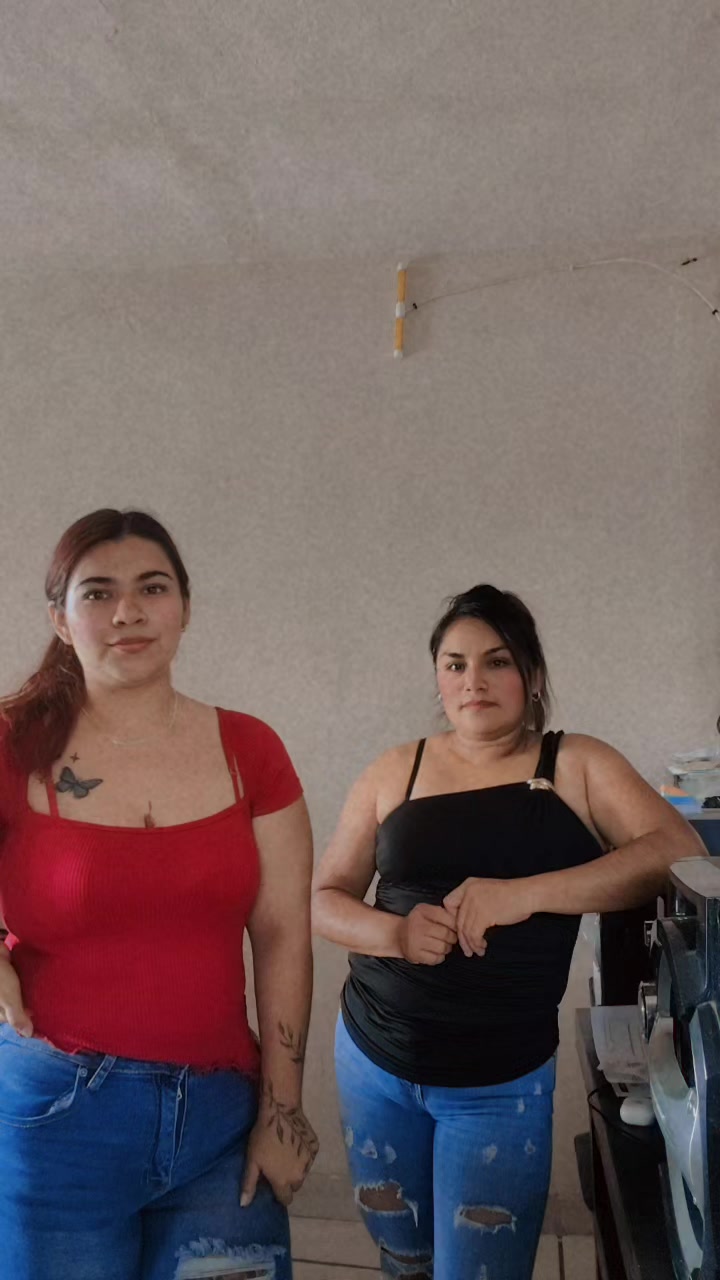 @Elena Tapia